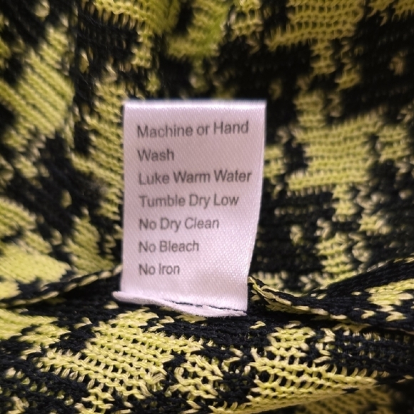 Ming Wang 2 Pieces Green and Black Blazer Classic Tailored Design And Top - Picture 12 of 16